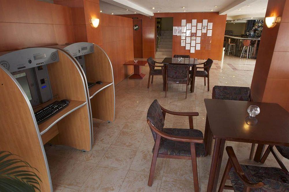 ホテル Gandia Playa エクステリア 写真