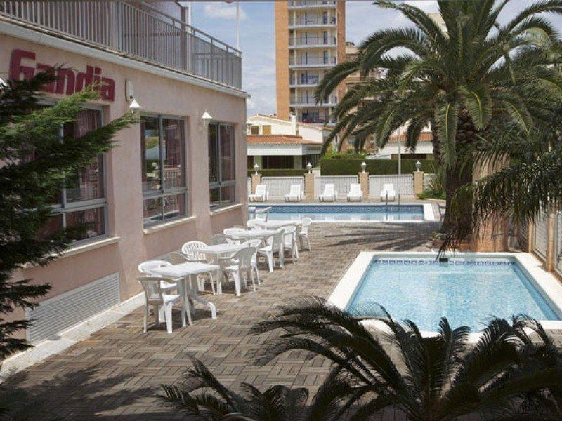ホテル Gandia Playa エクステリア 写真